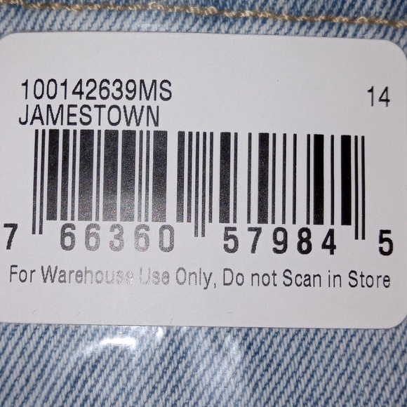 MACY's:  Women's Style & Co Straight-Leg Mom Jeans - Picture 4 of 4